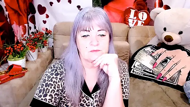 Snapshot of SiberiabBerry chatting on February 26, 3:28 am SiberiabBerry online show from February 26, 3:28 am