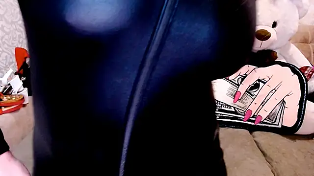 SiberiabBerry online show from April 13, 2:48 am