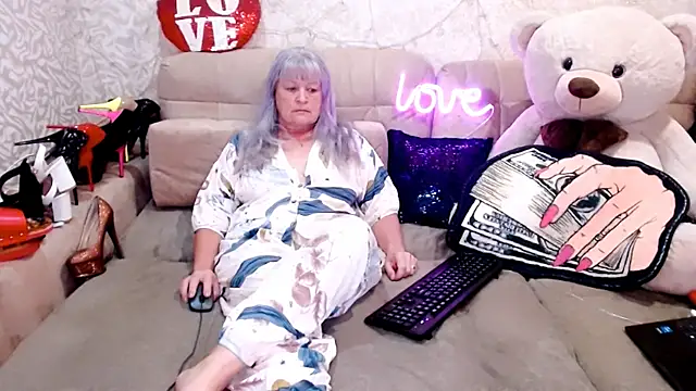 SiberiabBerry online show from May 24, 1:44 pm
