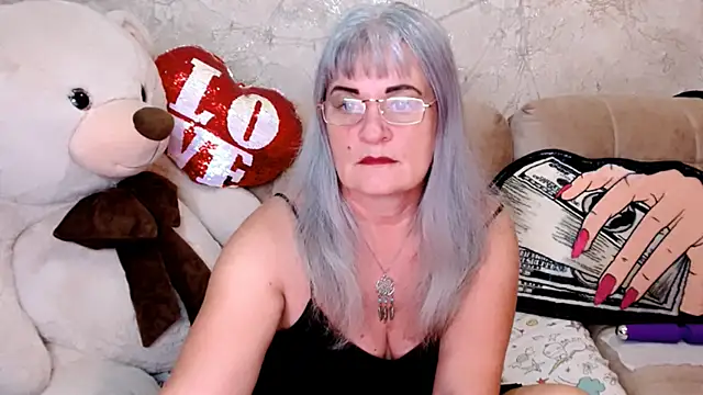 Snapshot of SiberiabBerry chatting on November 15, 4:27 am SiberiabBerry online show from November 15, 4:27 am