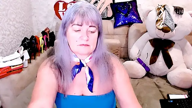 Snapshot of SiberiabBerry chatting on February 10, 1:54 pm SiberiabBerry online show from February 10, 1:54 pm