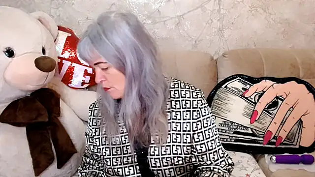 Snapshot of SiberiabBerry chatting on November 13, 2:48 am SiberiabBerry online show from November 13, 2:48 am