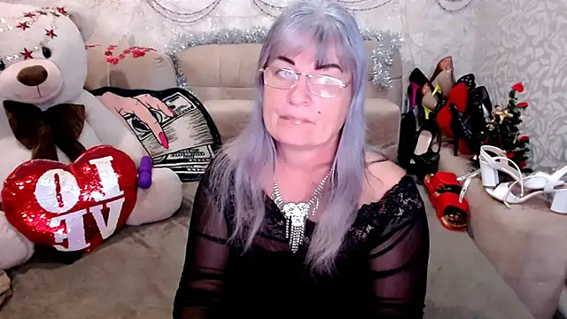 Snapshot of SiberiabBerry chatting on January 11, 3:46 am SiberiabBerry online show from January 11, 3:46 am