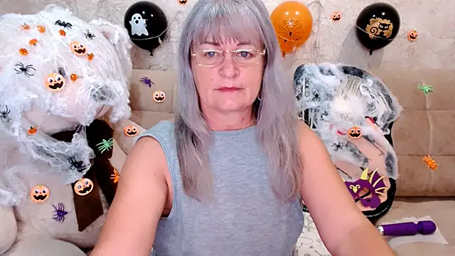 Snapshot of SiberiabBerry chatting on October 29, 2:49 pm SiberiabBerry online show from October 29, 2:49 pm