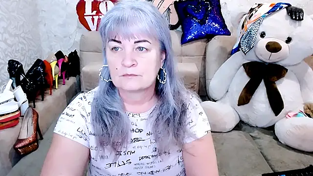 Snapshot of SiberiabBerry chatting on February 12, 6:46 am SiberiabBerry online show from February 12, 6:46 am