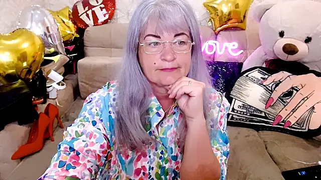 SiberiabBerry online show from June 8, 11:05 pm
