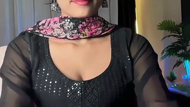 Snapshot of sexy_m23 chatting on November 9, 7:40 pm sexy m23 online show from November 9, 7:40 pm