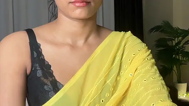 Snapshot of sexy_m23 chatting on October 31, 5:31 pm sexy m23 online show from October 31, 5:31 pm