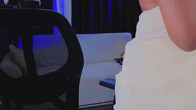 sexy m23 online show from April 1, 2:13 am