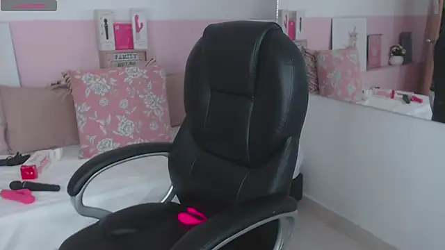 violeta leon online show from September 9, 4:22 am