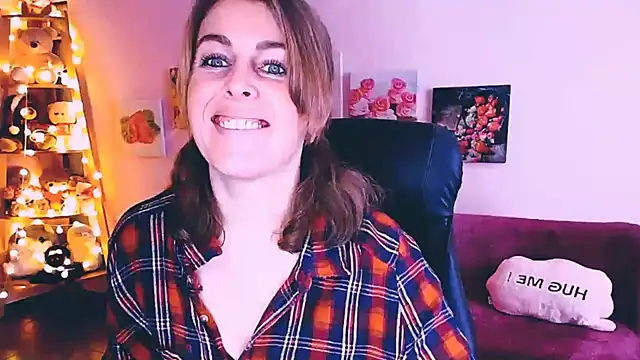 Hot Milady online show from January 24, 8:02 am