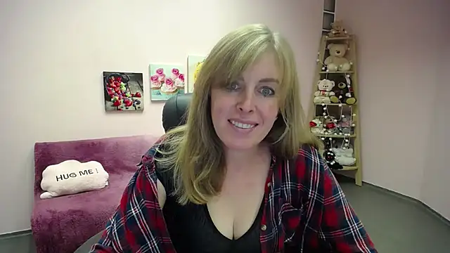 Hot Milady online show from October 1, 7:46 am