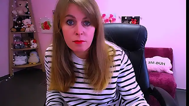 Hot Milady online show from February 6, 8:32 am