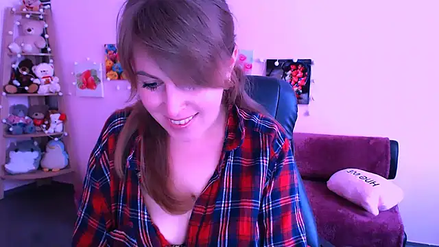 Hot Milady online show from March 30, 7:32 am