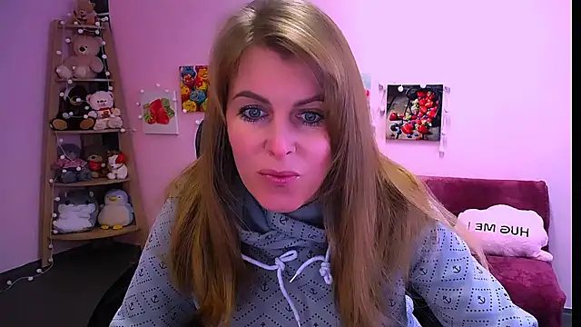 Hot Milady online show from February 5, 7:37 am