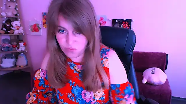 Hot Milady online show from May 25, 7:40 am