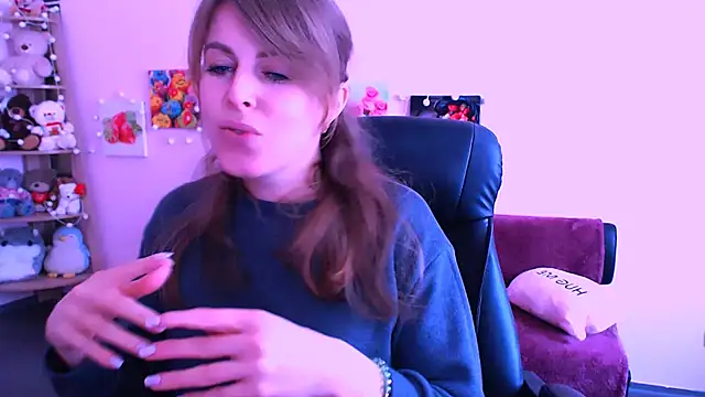 Hot Milady online show from March 26, 9:07 am