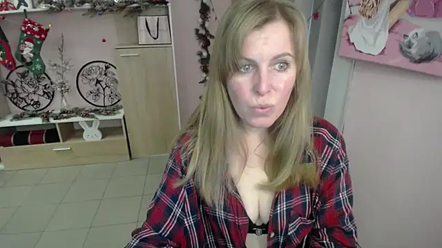 Hot Milady online show from January 12, 11:39 am