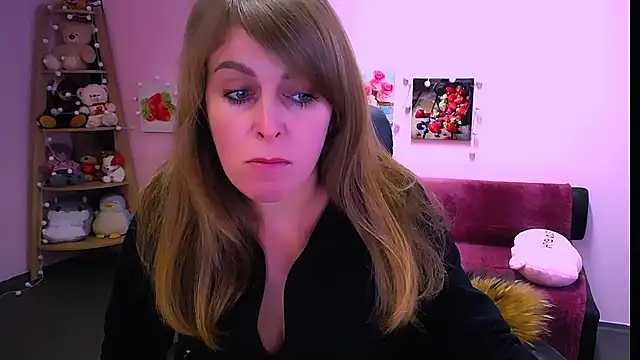 Hot Milady online show from February 12, 8:36 am