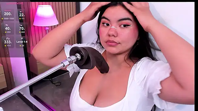 klhoe boobs online show from March 21, 4:14 am