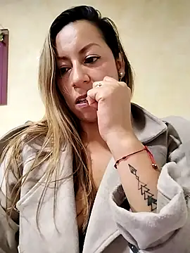 Katalina S3xy online show from March 14, 10:38 pm