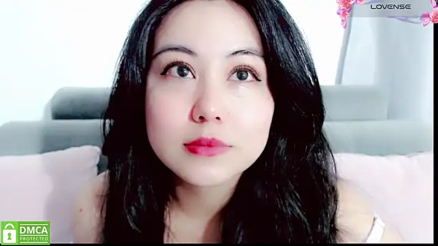 Snapshot of mariana_katto chatting on June 10, 5:47 pm mariana katto online show from June 10, 5:47 pm