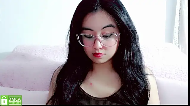 Snapshot of mariana_katto chatting on November 14, 7:39 pm mariana katto online show from November 14, 7:39 pm