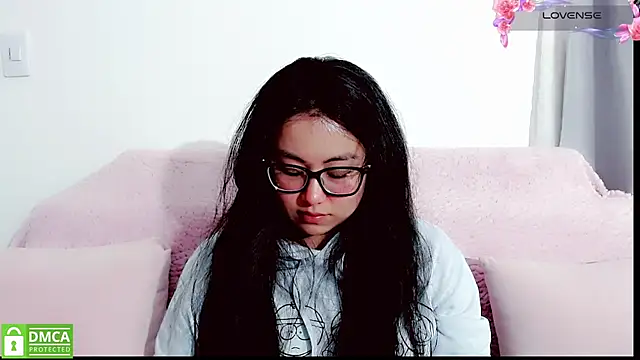Snapshot of mariana_katto chatting on June 24, 5:55 pm mariana katto online show from June 24, 5:55 pm