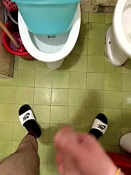 Snapshot of Miky_21 chatting on September 25, 1:44 am Miky 21 online show from September 25, 1:44 am