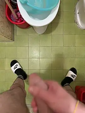 Snapshot of Miky_21 chatting on September 22, 4:07 am Miky 21 online show from September 22, 4:07 am