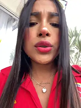 Snapshot of Mariangel_11 chatting on June 23, 2:15 pm Mariangel 11 online show from June 23, 2:15 pm