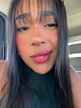 Snapshot of Mariangel_11 chatting on June 25, 2:22 pm Mariangel 11 online show from June 25, 2:22 pm