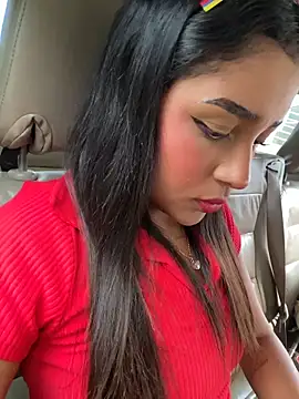 Snapshot of Mariangel_11 chatting on June 18, 2:22 pm Mariangel 11 online show from June 18, 2:22 pm