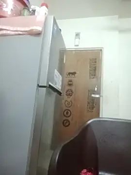 zeepe19 online show from April 6, 8:10 pm