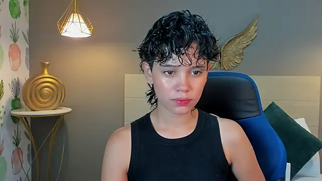 Snapshot of fernanda_indie chatting on February 11, 12:04 pm fernanda indie online show from February 11, 12:04 pm