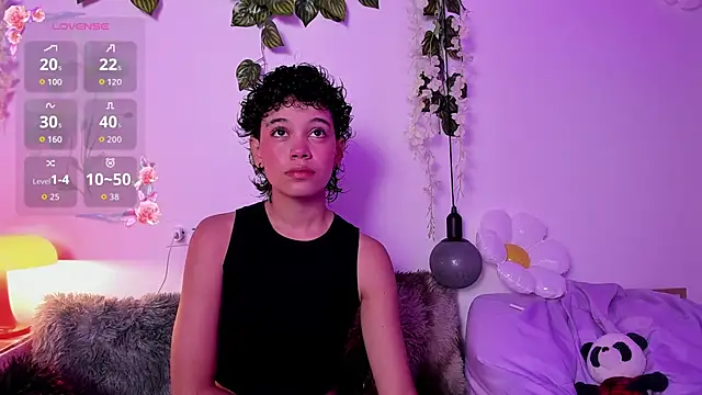 Snapshot of fernanda_indie chatting on September 30, 3:12 am fernanda indie online show from September 30, 3:12 am