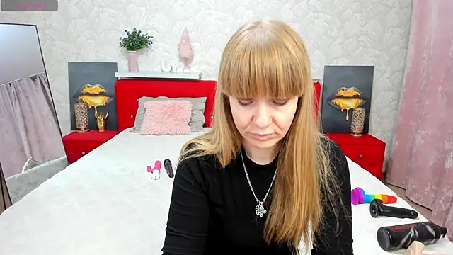 Snapshot of KattyPeachX chatting on September 24, 2:51 am KattyPeachX online show from September 24, 2:51 am