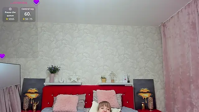 KattyPeachX online show from April 6, 1:23 am