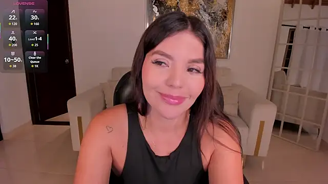 Snapshot of ValeriaRoldanX chatting on November 12, 3:21 am ValeriaRoldanX online show from November 12, 3:21 am