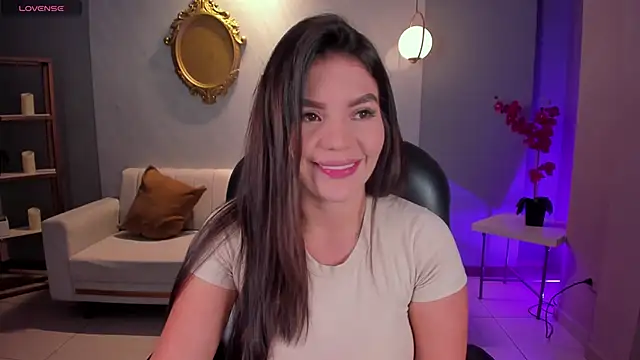 ValeriaRoldanX online show from February 5, 11:50 am