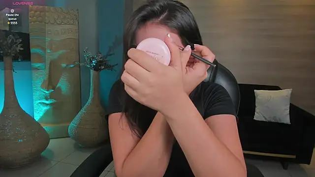 ValeriaRoldanX online show from February 11, 11:43 am