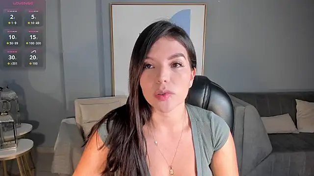 ValeriaRoldanX online show from March 1, 5:13 pm