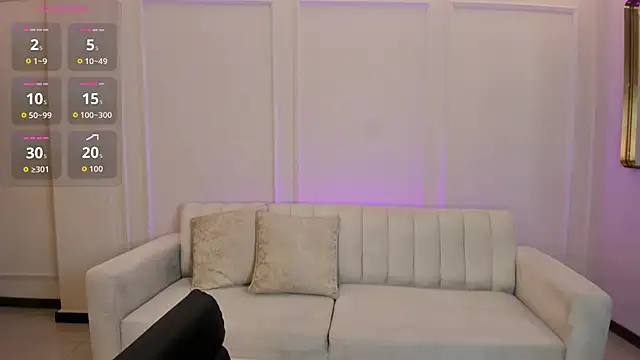 ValeriaRoldanX online show from March 23, 11:10 am