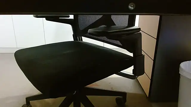 Snapshot of lovewalknaked chatting on October 28, 7:07 am lovewalknaked online show from October 28, 7:07 am