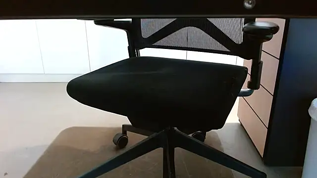 Snapshot of lovewalknaked chatting on November 25, 2:39 pm lovewalknaked online show from November 25, 2:39 pm