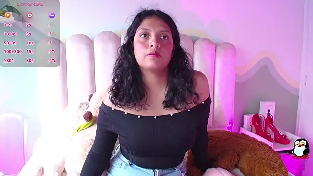 Larisa Karson online show from March 7, 9:27 pm