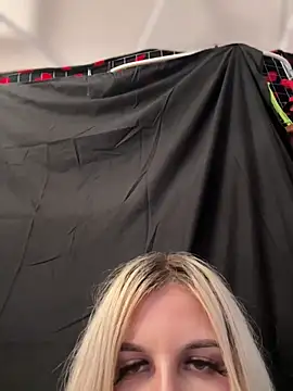 MacTroy online show from March 1, 12:32 am