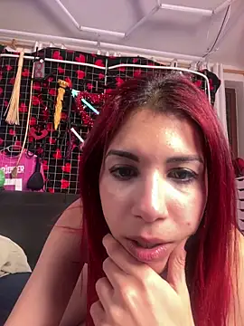 MacTroy online show from March 10, 6:01 pm