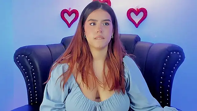 Snapshot of Miamontoya chatting on February 25, 12:03 am Miamontoya online show from February 25, 12:03 am