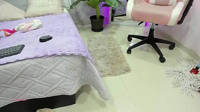 KIMAPRIL online show from January 13, 7:51 pm